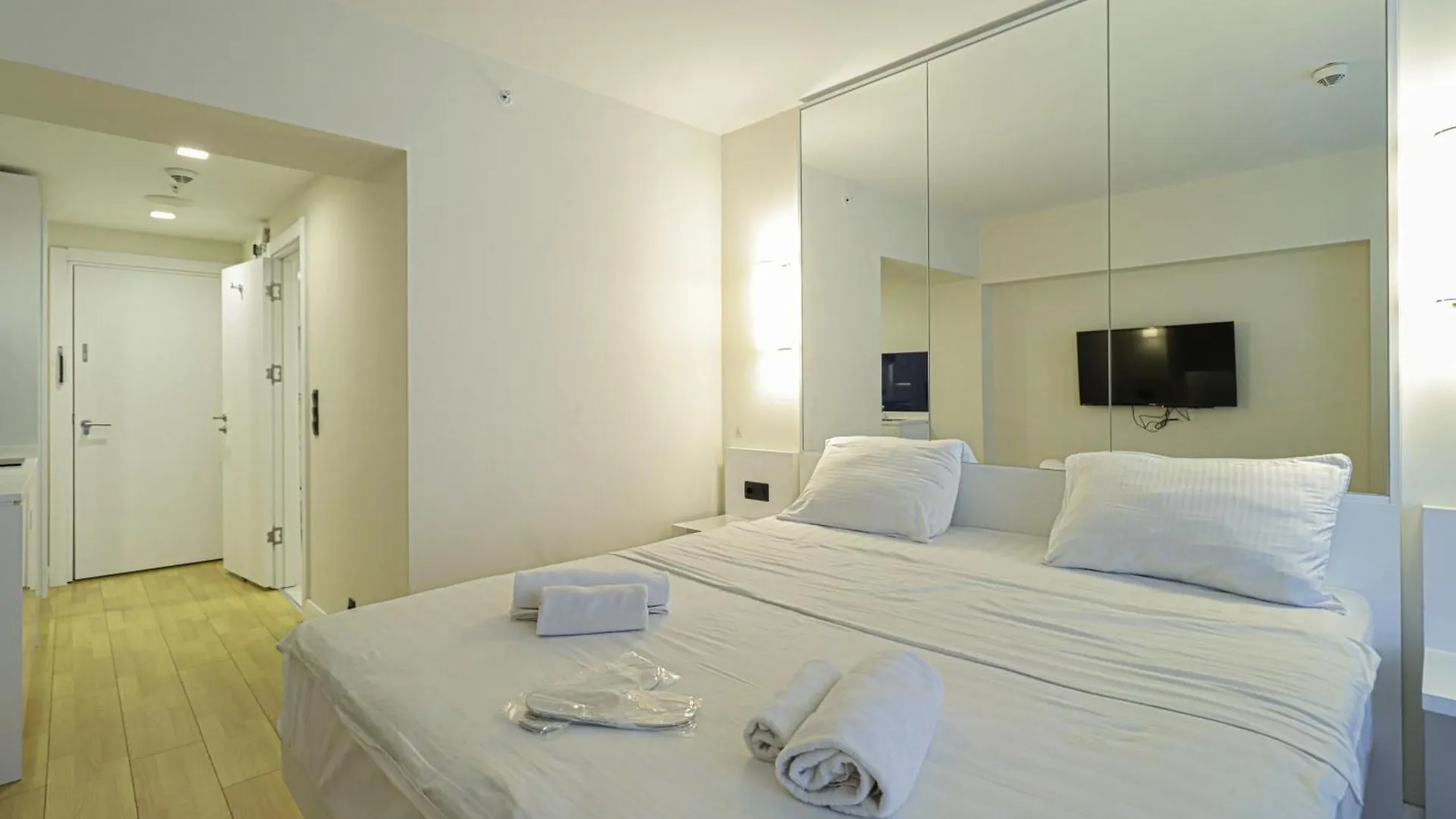 Cozy And Stylish Apartment With Sea View In Batum 0*,